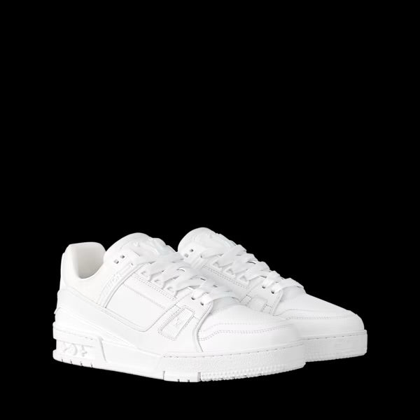 TRAINER