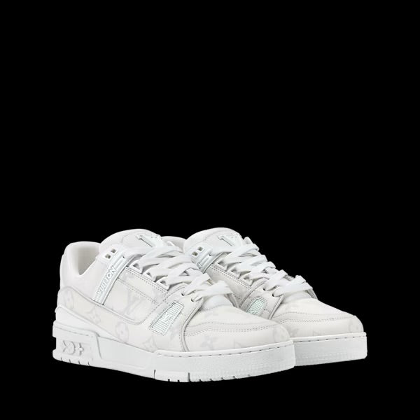 TRAINER